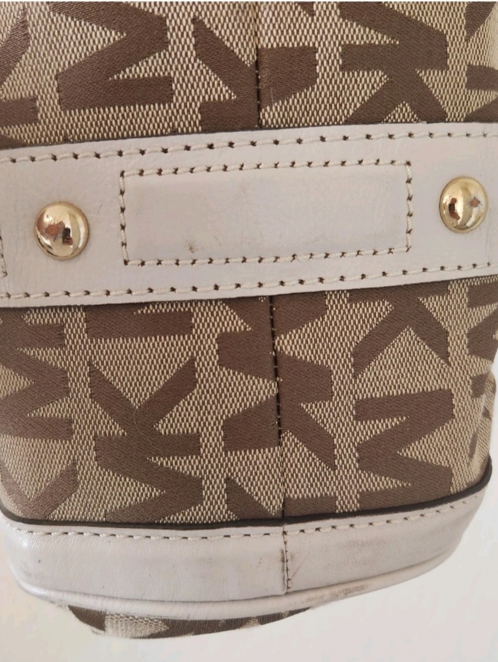 Michael Kors Cream & Brown MK Logo Satchel with Gold Hardware - Picture 9 of 16